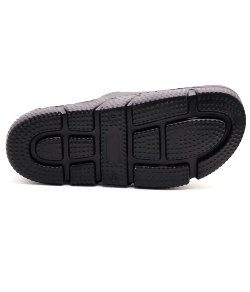 SVAAR Designer Clogs With Adjustable Back Strap For Men - Black