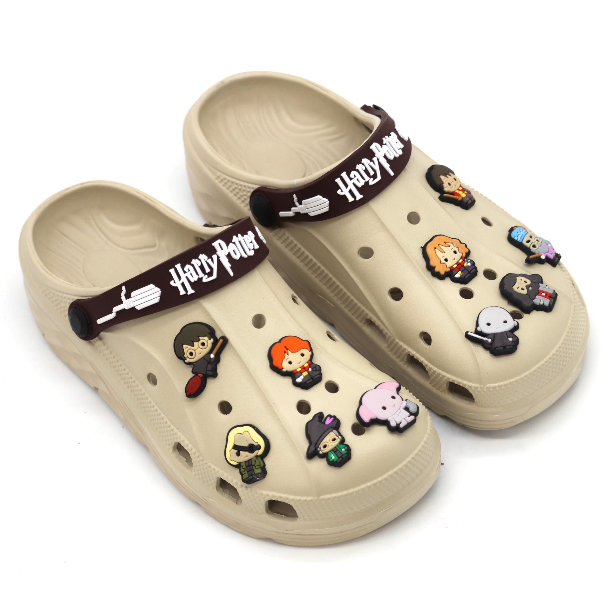 SVAAR x Harry Potter Men's Magical Clogs – Includes 10 Authentic Charms & Adjustable Back Strap - Beige