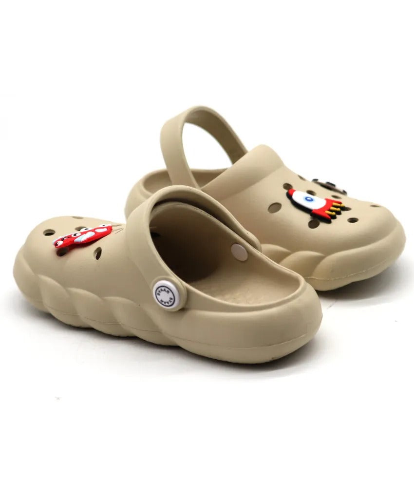 SVAAR Slingback Clog Shoes for Boys & Girls || Indoor & Outdoor Sandals Clogs for Kids with 4 Cartoon Charm-Beige